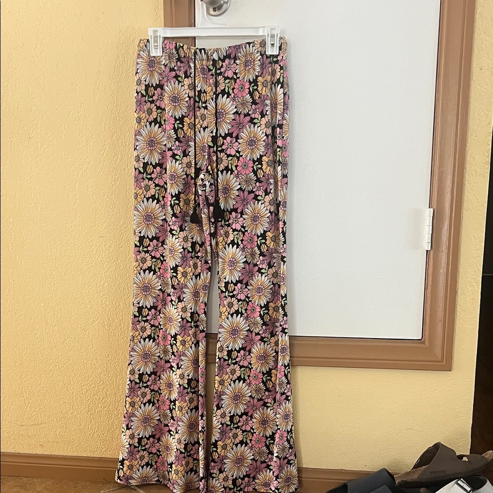 Floral Wide-Leg Pants